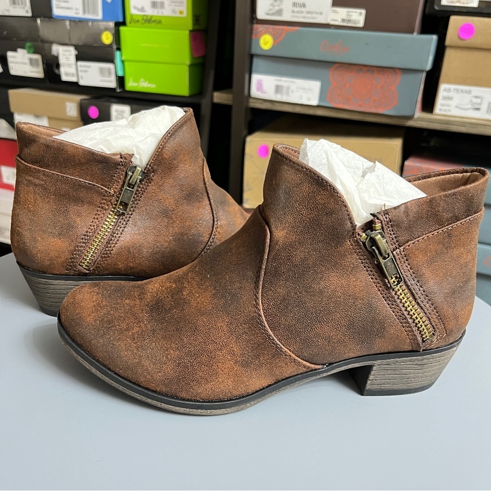American Rag Rustic Brown Ankle Booties - Picture 4 of 5